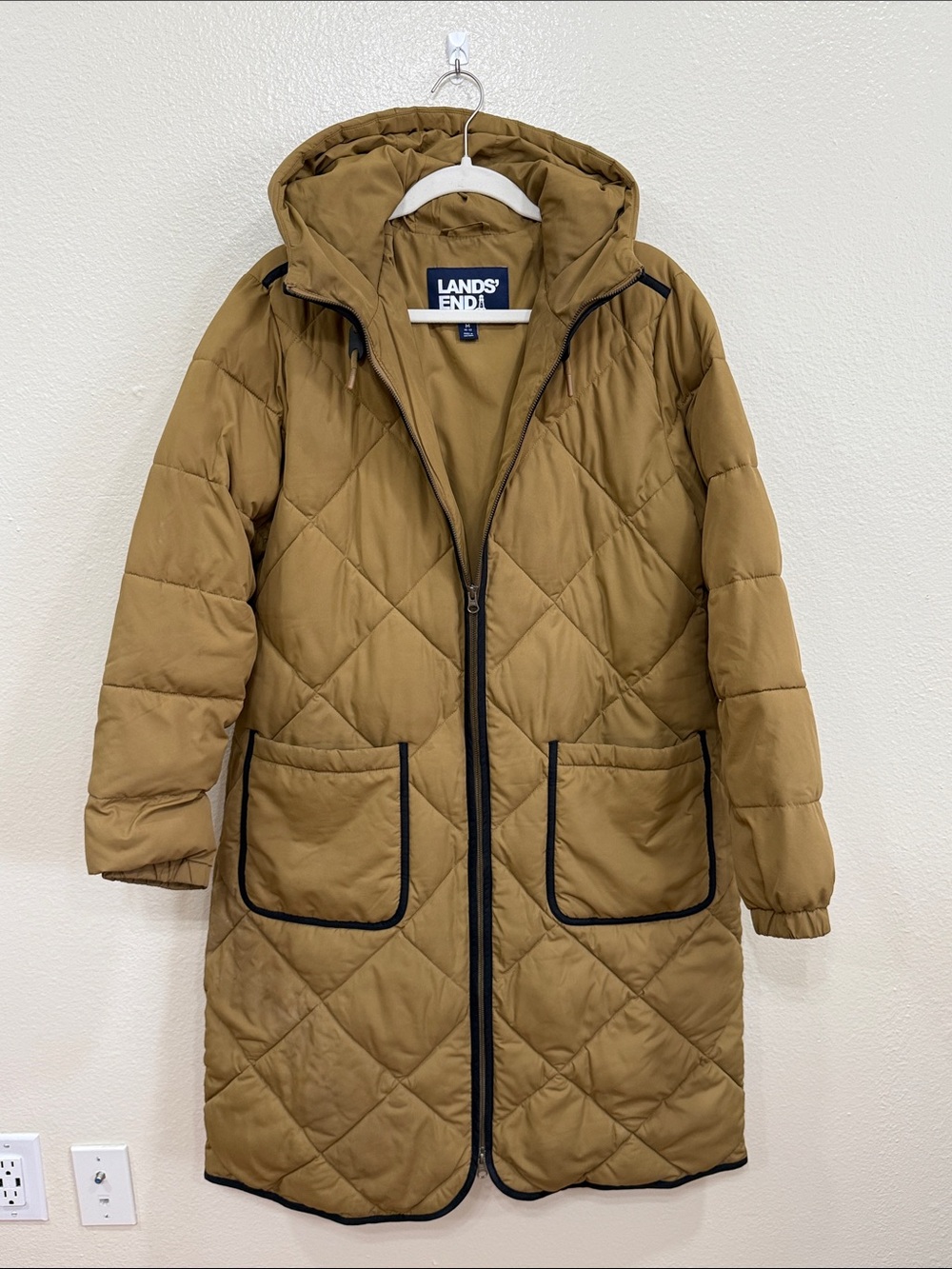 Lands’ End Insulated Thermoplume Quilted Women's Maxi Coat Size M Golden Brown